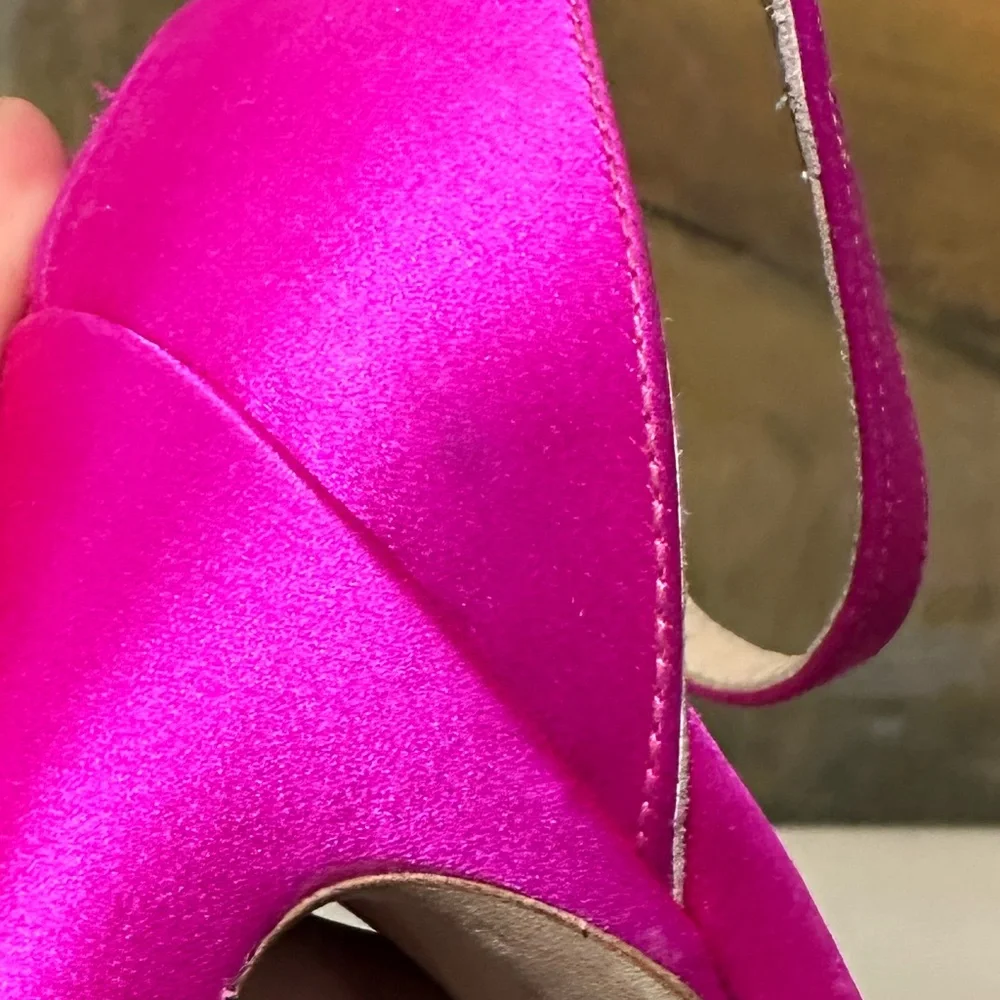 🌹STUART WEITZMAN🌹 Disco Platform Sandals In Bright Pink Size: 6B